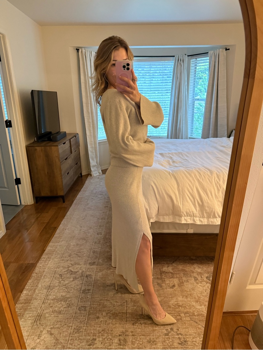 Splendid Cream Ribbed Knit Skirt & Top Set - Picture 2 of 9